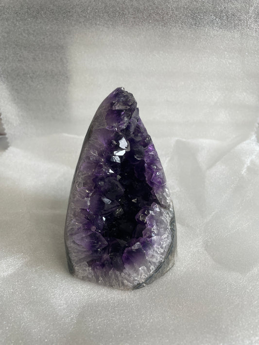 Purple Amethyst Cut Base