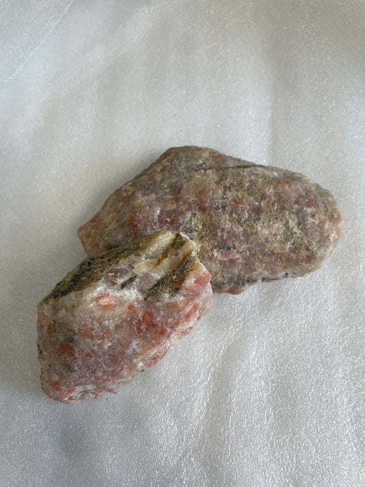 Raw Sunstone Formation