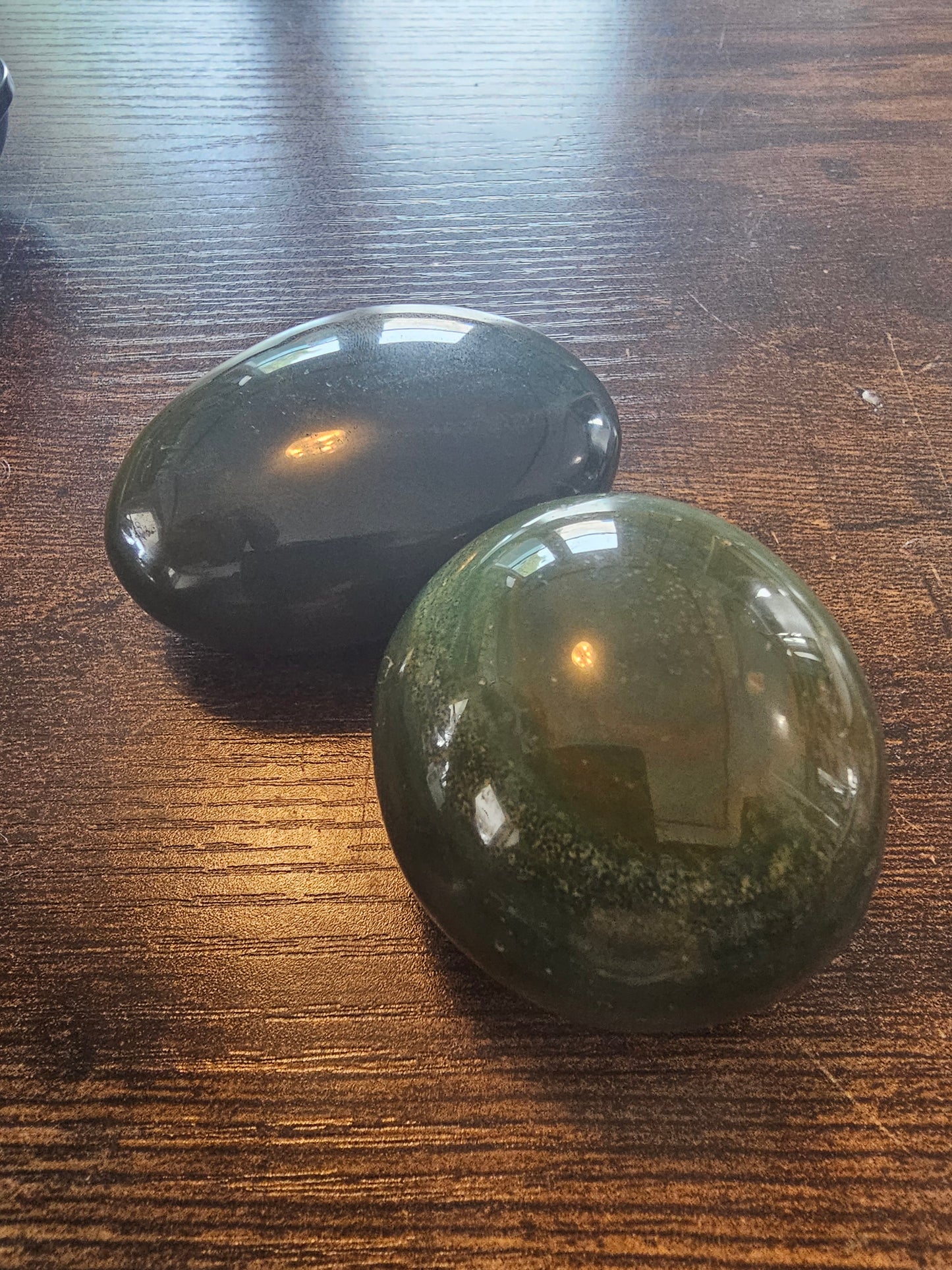 Nephrite Palm Stone